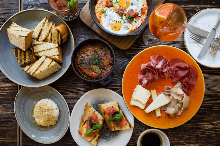 Best Bottomless Brunch London | Book Brunch | Apero at the Ampersand Hotel