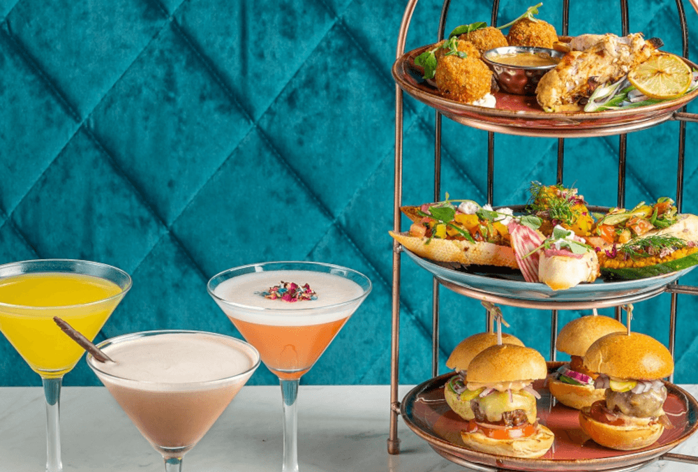 Dirty Martini Bottomless Brunch Birdcage and Martinis